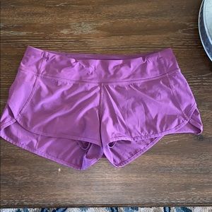 GUC lululemon speed up shorts 2.5 length